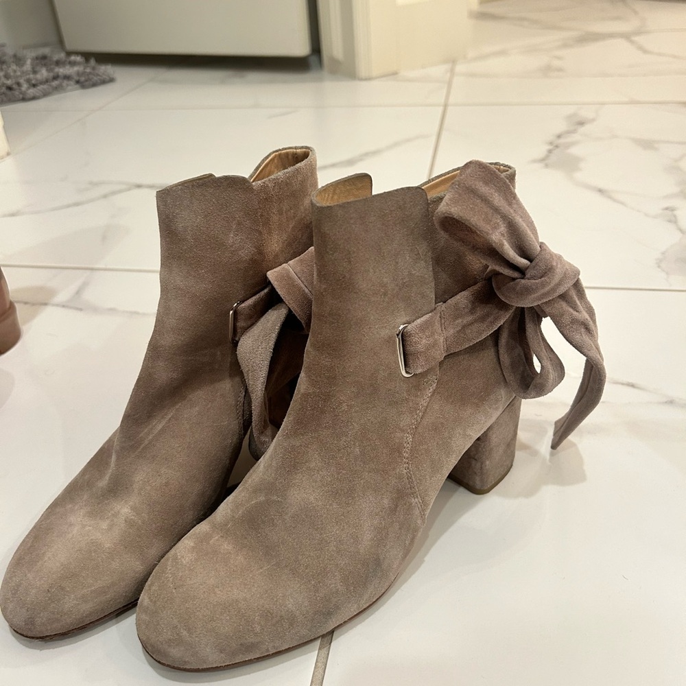 Splendid Booties size 6 1/2
$75